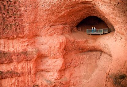 Uno de los miradores de las antiguas minas romanas de Las Médulas, en la comarca leonesa del Bierzo.