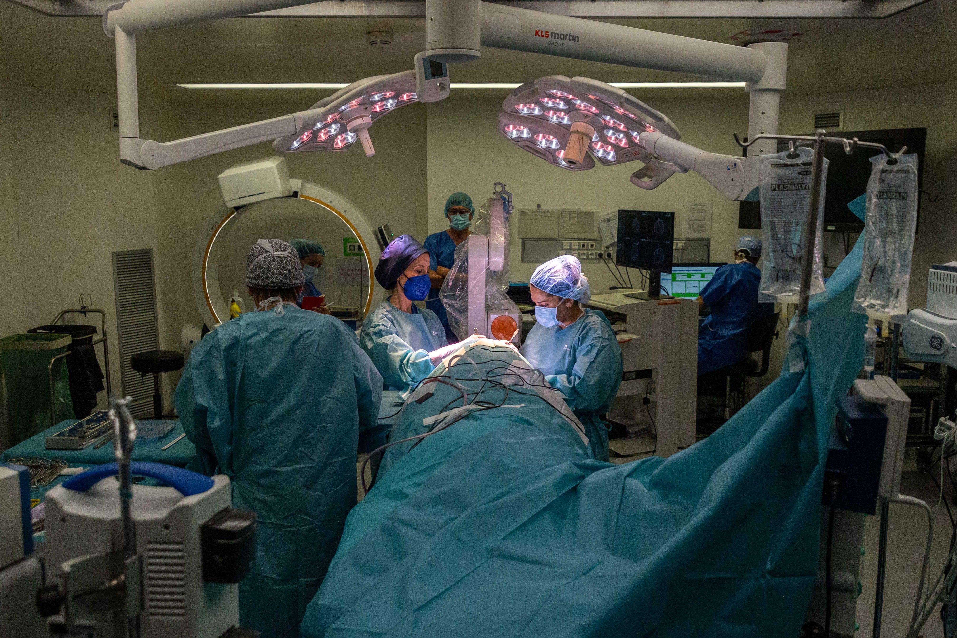 Una operación en el Hospital del Mar de Barcelona, en una imagen de archivo.