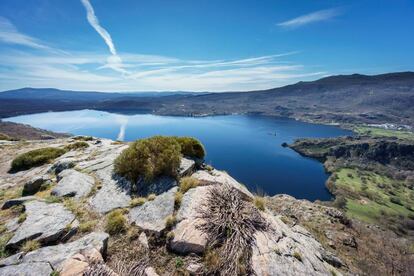 El lago de Sanabria protegido bajo la figura de parque natural desde 1978.