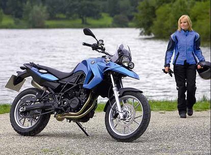 La F 650 GS mantiene la imagen original de las motos <i>trail</i> de BMW.