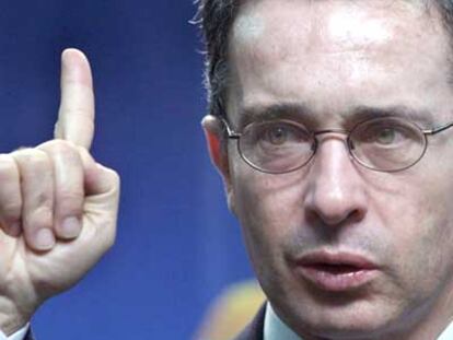 El presidente de Colombia, Álvaro Uribe, en 2002.