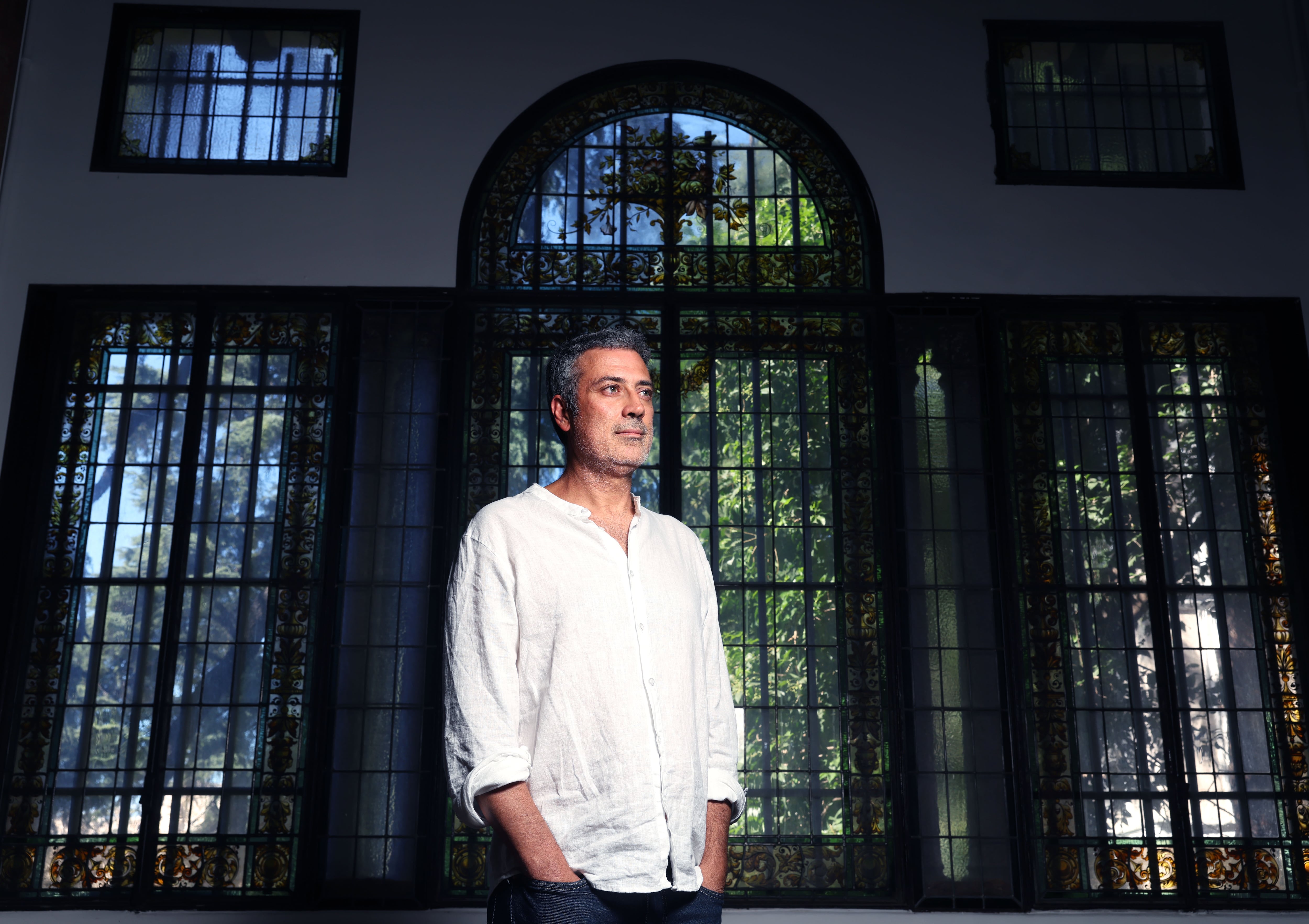 El escritor Andrea Bajani en el Instituto italiano de Cultura en Madrid, este jueves. 
