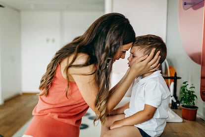 El estrés propio de cada día mina la energía de las familias y favorece una mala gestión de las situaciones problemáticas.