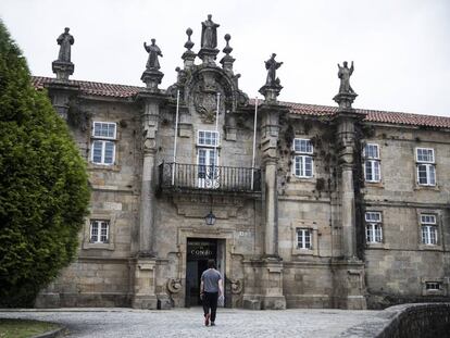 Entrance to the Conxo psychiatric hospital in Santiago.