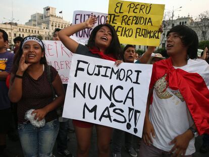 Protestas en el centro de Lima contra Keiko Fujimori.