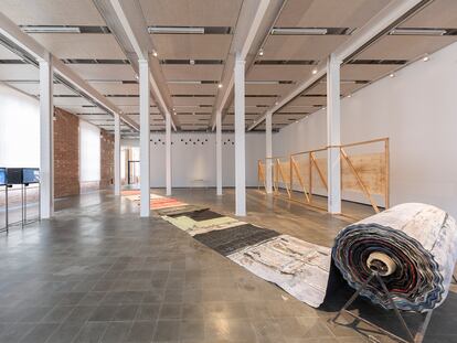 Imagen de la exposición 'Archivo Cabanyal. A la memoria del lugar', en el Centro Fabra i Coats, de Barcelona.