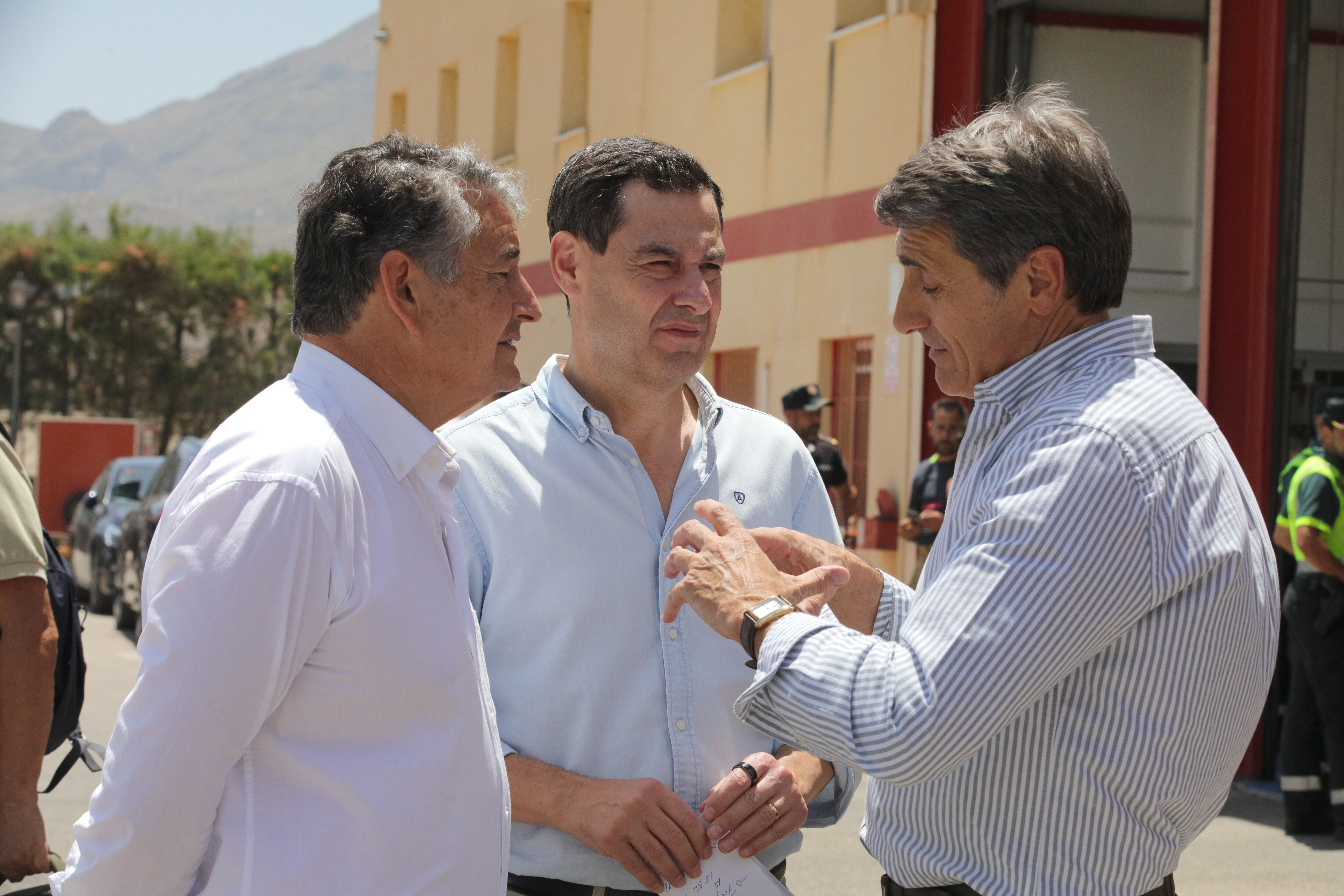 Ampliación | El Gobierno ofrece todos los medios a la Junta en la extinción del incendio de Los Gallardos: “Trabajamos con la máxima colaboración”