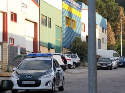 La Guardia Civil custodió el lugar en el que apareció el cuerpo de la joven vizcaína.