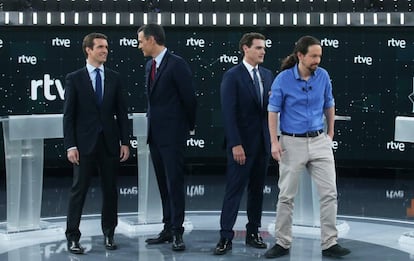 From l-r: Pablo Casado, Pedro Sánchez, Albert Rivera and Pablo Iglesias before the debate.