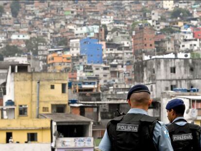 Policiais da UPP da Rocinha.