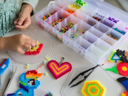 Los niños pueden crear multitud de diseños y dejar volar su imaginación. GETTY IMAGES.