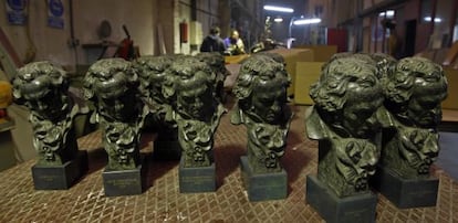 Premios Goya almacenados en el taller de Torrej&oacute;n (Madrid), donde se esculpen.