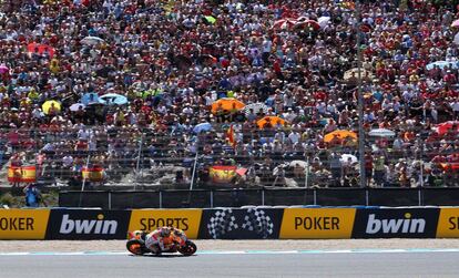 Marc M&aacute;rquez rueda en Jerez, en 2014.