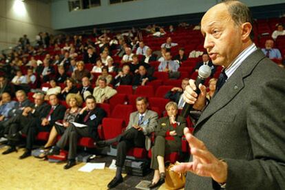 Laurent Fabius, <i>número dos</i> de los socialistas franceses, en un acto del PS en septiembre en Lorient.