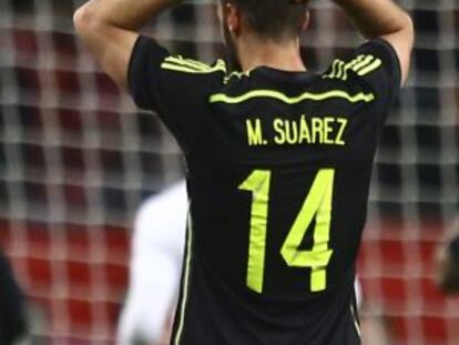 Mario Suárez se lamenta de una ocasión perdida.