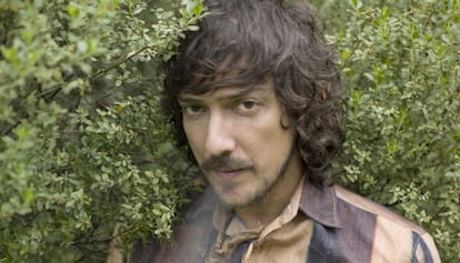 El líder de Zoé, León Larrigue