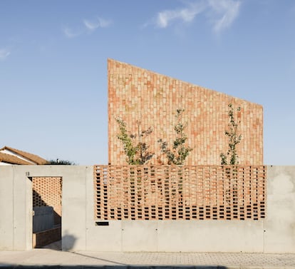 Fachada trasera de la vivienda de Serrano y Baquero.