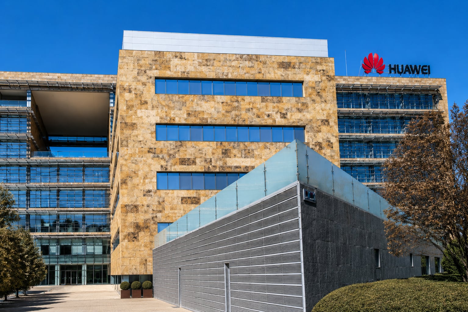 Huawei recupera la rentabilidad en España a costa de reducir el  negocio y la plantilla