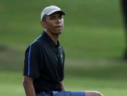 Barack Obama, esta semana jugando al golf Hawái.