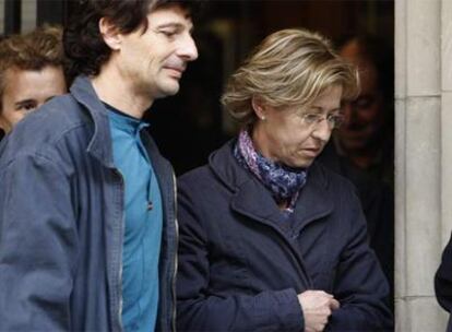 Celia Estalrich, viuda del asesinado alcalde de Fago, ayer en la Audiencia de Huesca.