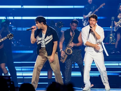 Todo sobre el concierto de Los Jonas Brothers en Barcelona: la única oportunidad para ver a la banda en España