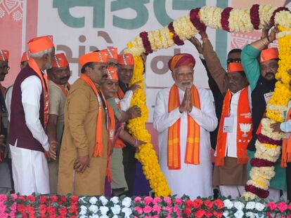 El primer ministro de la India, Narendra Modi, en un acto en Mehsana, en el oeste del país, el 23 de noviembre.