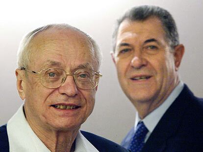 Jean-Paul Serre (izquierda) y Manuel Castellet.