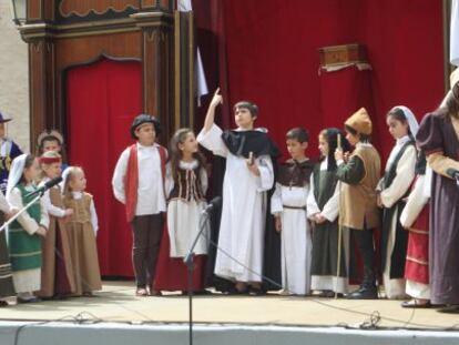 Representaci&oacute;n de San Vicente Ferrer en el altar del Pilar.