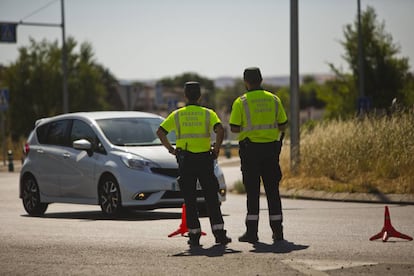 Control de la Guardia Civil de Tráfico.