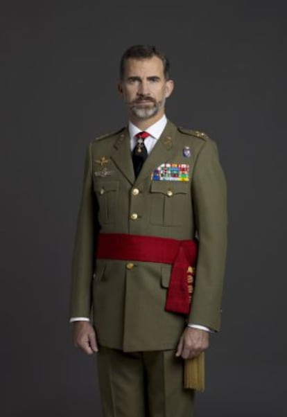Don Felipe con el uniforme de capitán general del Ejército de Tierra.