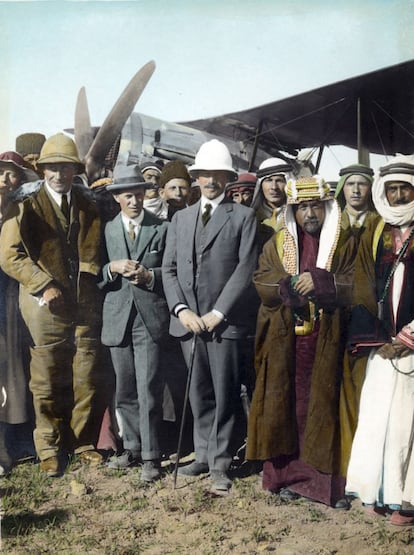 Amman, 1754.: T E Lawrence, Sir Herbert Samuel, Emir Abdullah y Gertrude Bell.