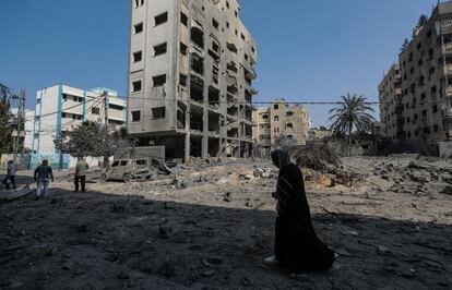 Edificios gravemente dañados en la ciudad de Gaza, 08 de octubre de 2023, tras los ataques aéreos israelíes.