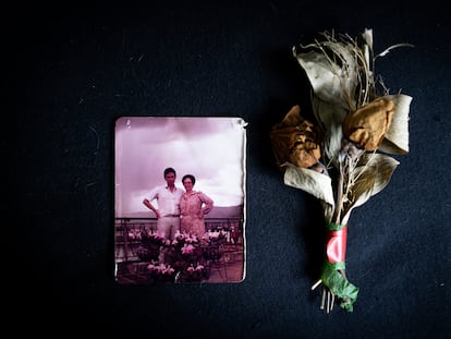 Diecisiete días antes de la muerte por covid: los rastros fotográficos de mi padre