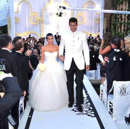 <p>Se publicó que la boda que organizó Kim Kardashian con Kris Humphries en agosto de 2011 estaba valorada en más de diez millones de dólares. Una celebración del amor por todo lo alto, aunque este solo les duró 72 días más después del caro enlace. </p> <br> <p> <p> La estrella de la NBA y la estrella de la telerrealidad estuvieron más tiempo negociando su divorcio (un proceso que duró casi dos años) que casados.</p> <br> <p>