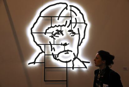 Los carpinteros, "Angela Merkel" de la Galerie Peter Kilchmann en la Feria Internacional ARCO 2014.