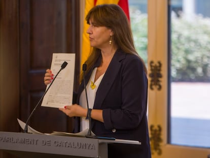 La ya expresidenta del Parlament Laura Borràs en una comparecencia tras haber sido suspendida por la Mesa este jueves en Barcelona.