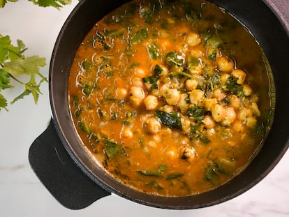 Garbanzos con cilantro, un potaje tradicional extremeño