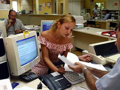 Empleados de una gestoría.