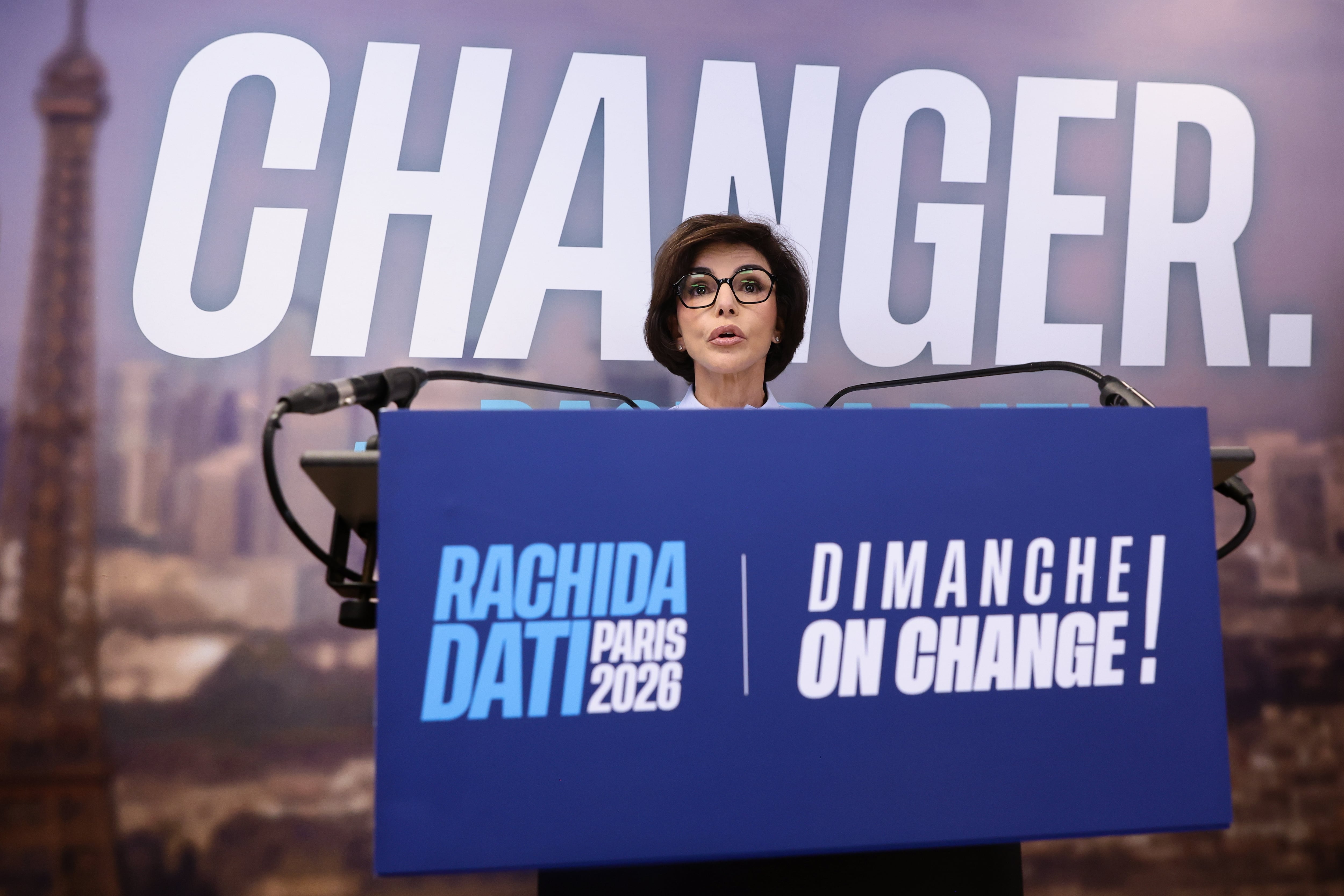 Sağ görüş, Paris'te yerel seçimlerin ilk turunda zemin kaybediyor.