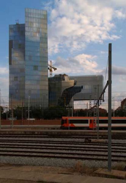 Sede de Gas Natural en Barcelona, de Enric Miralles y Benedetta Tagliabue.