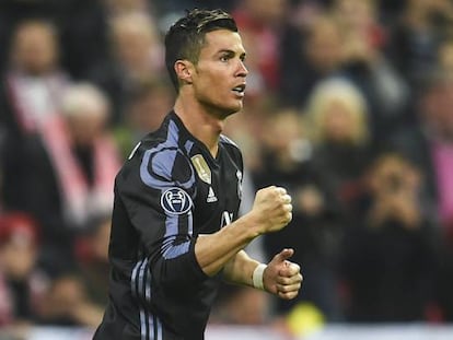 Cristiano celebra su primer gol al Bayern.