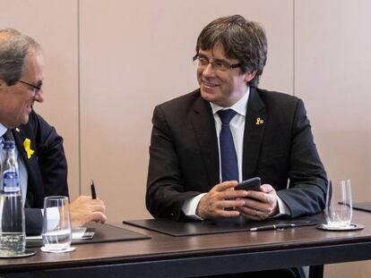 El presidente de la Generalitat, Quim Torra, y el expresidente, Carles Puigdemont, durante su reunión en Bélgica este lunes.