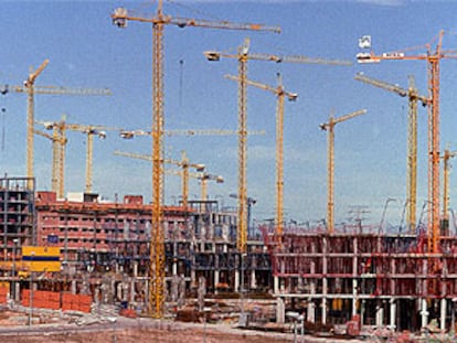 La construcción es el sector que más empleo cualificado crea.