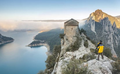 The chapel of La Pertusa in Congost de Mont-rebei (Lleida).