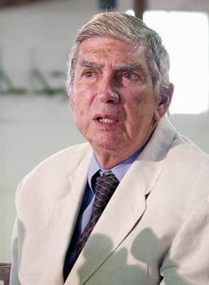 Imagen del anticastrista Luis Posada Carriles durante una rueda de prensa en Florida en mayo de 2005