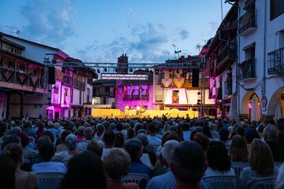 Representación, el sábado en Villanueva de la Vera, de 'L’elisir d’amore'.