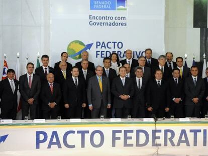 L&iacute;deres do Congresso e governadores.