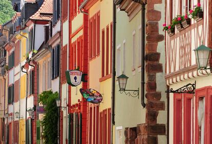 Calle del barrio viejo de Heidelberg, Baden-Wurttemberg, Alemania.