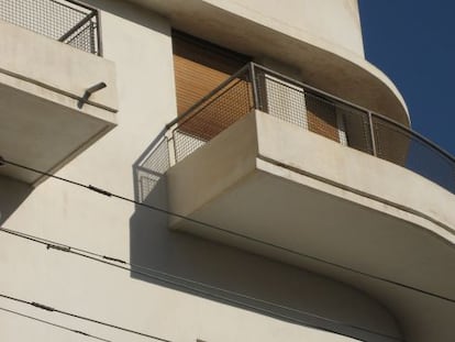 Edificio de estilo Bauhaus del centro de Tel Aviv.