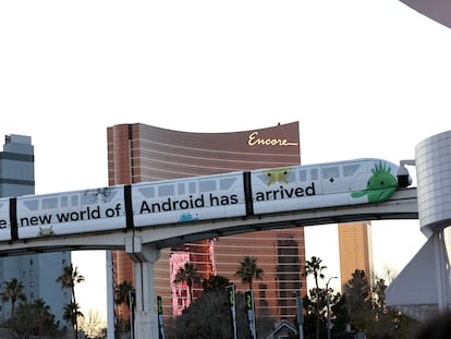 Anuncio de Google-Android en el monorraíl de Las Vegas, el día 10.